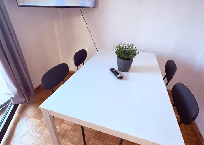 Workerslodge - Fuer 3p In Apartamento *